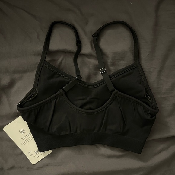 NWT Athleta Renew Bra - Picture 3 of 3